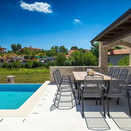 Valffiorita Vakantiehuis Pazin