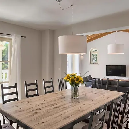 Valffiorita Vakantiehuis Pazin